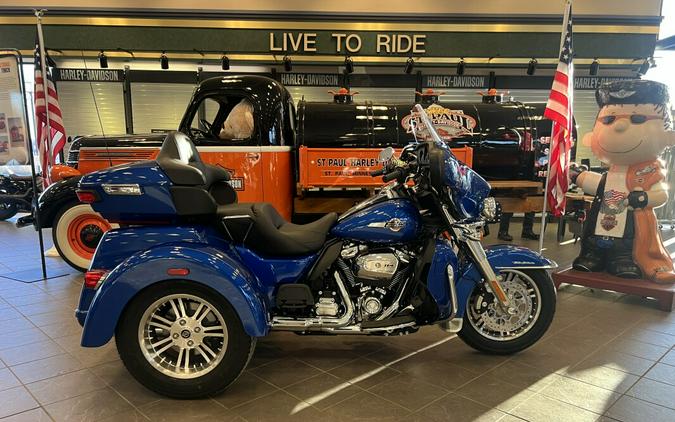 2024 Harley-Davidson Tri-Glide Ultra FLHTCUTG