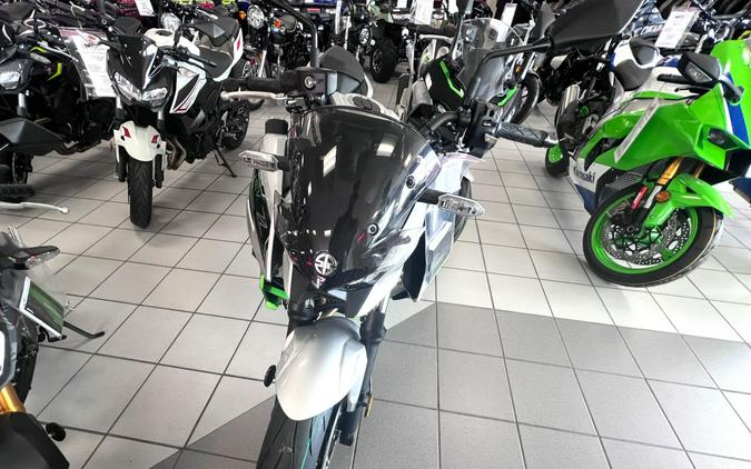 2024 Kawasaki Z7 Hybrid ABS