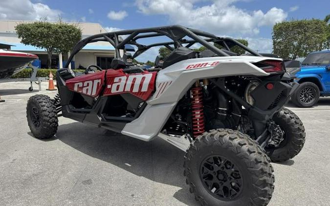 2025 Can-Am Maverick X3 MAX RS Turbo Fiery Red & Hyper Silver