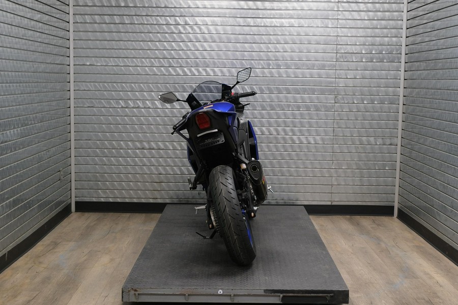 2026 YAMAHA YZFR3 ABS