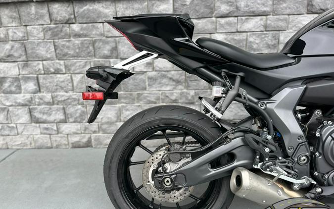 2025 Yamaha YZF-R7