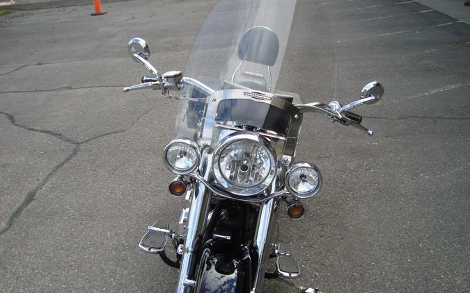 2006 Harley-Davidson® Softail® Deluxe Vivid Black