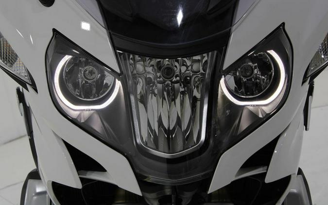 2019 BMW R 1250 RT Alpine White