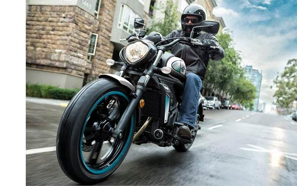 2021 Kawasaki Vulcan S Preview First Look Photo Gallery