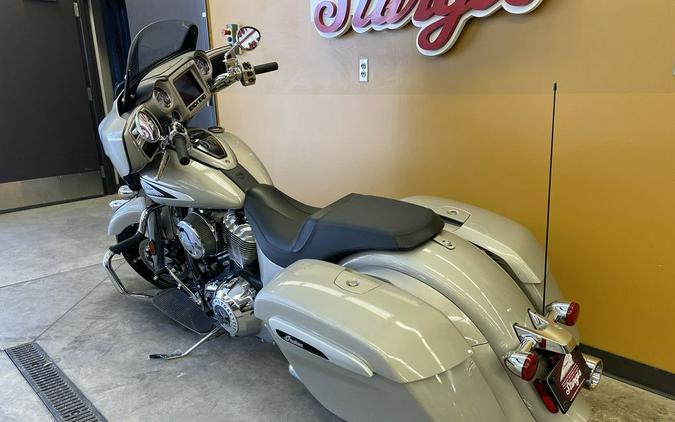 2022 Indian Motorcycle® Chieftain® Limited Silver Quartz Metallic