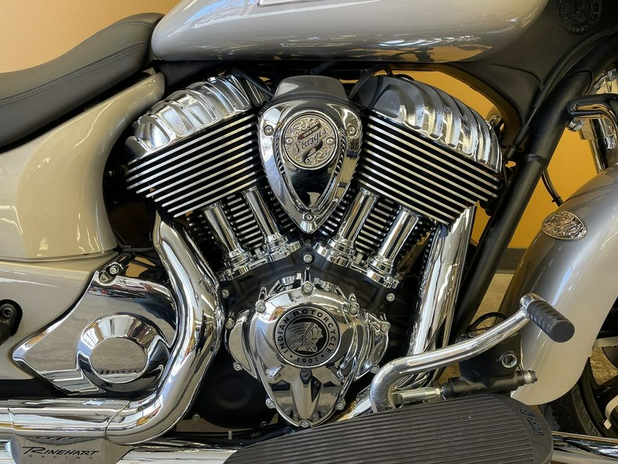 2022 Indian Motorcycle® Chieftain® Limited Silver Quartz Metallic