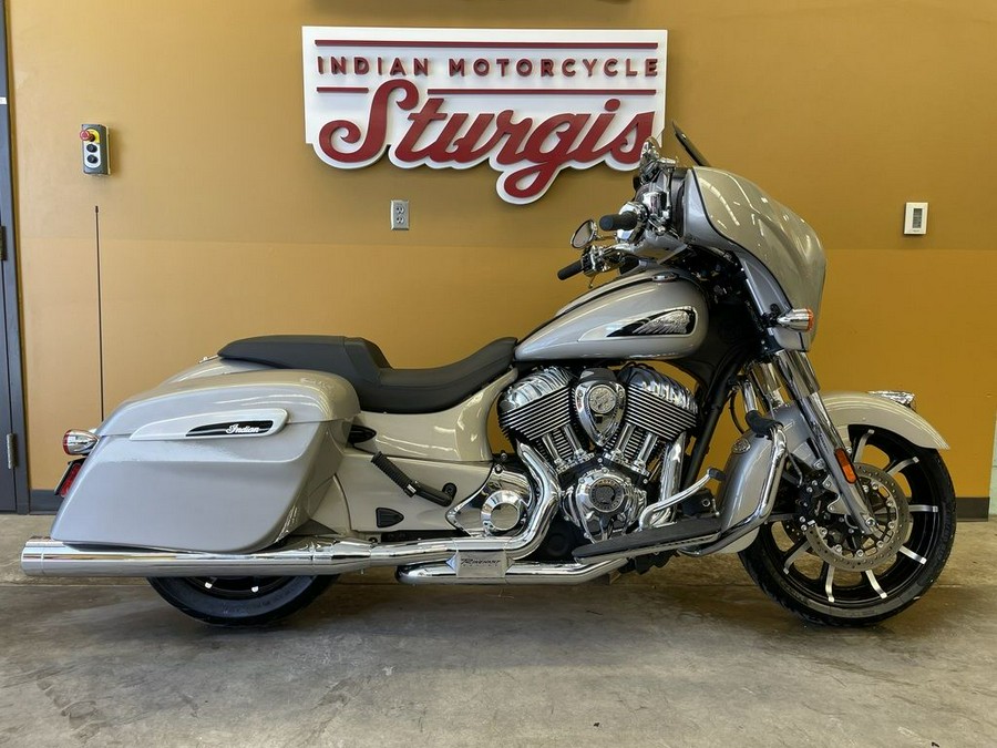 2022 Indian Motorcycle® Chieftain® Limited Silver Quartz Metallic