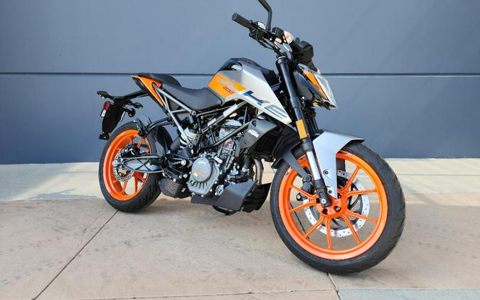 2023 KTM 200 DUKE