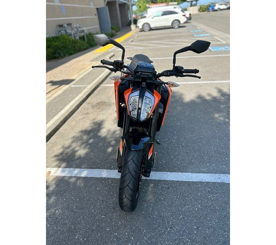 2024 KTM 790DUKE