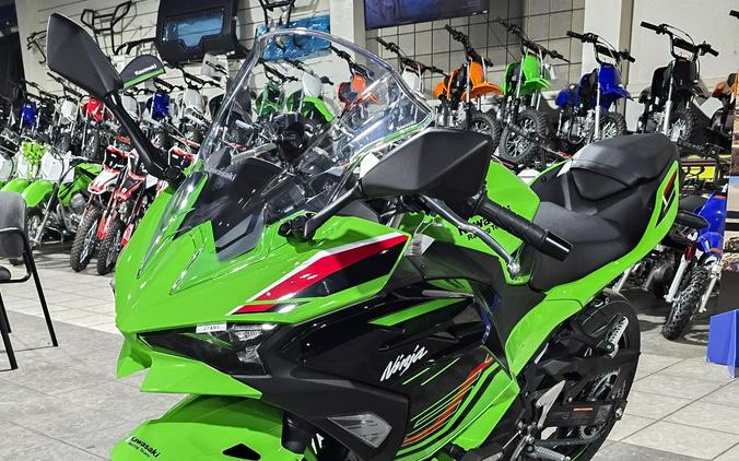 2024 Kawasaki Ninja 500 KRT Edition SE ABS