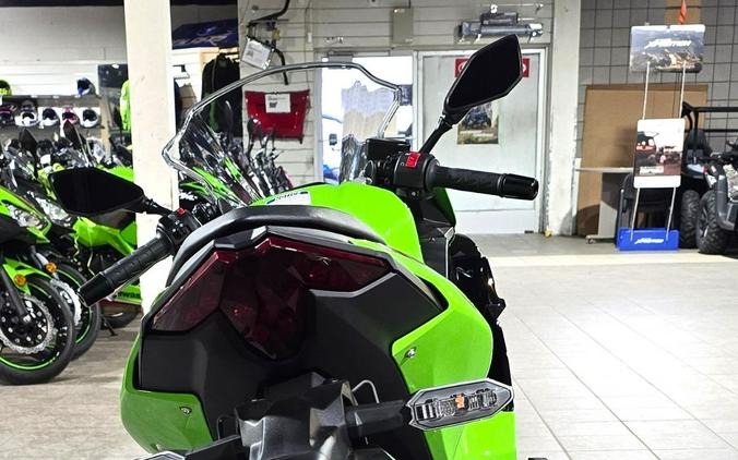 2024 Kawasaki Ninja 500 KRT Edition SE ABS