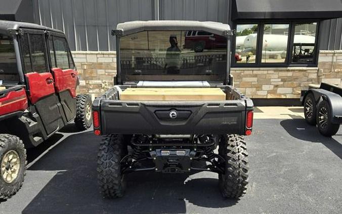 2025 Can-Am® Defender MAX Limited HD10 Desert Tan & Stealth Black