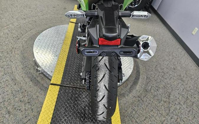 2024 Kawasaki Ninja® 500 KRT Edition SE ABS