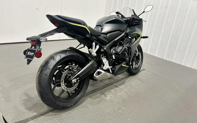 2026 Honda CBR650R E-Clutch