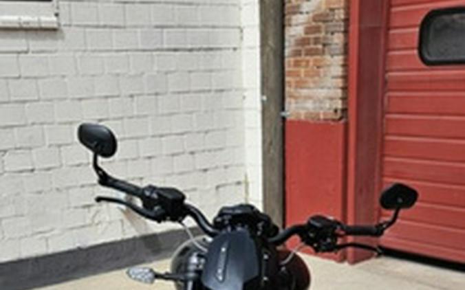 2026 Triumph Rocket 3 Storm R Sapphire BlackGranite