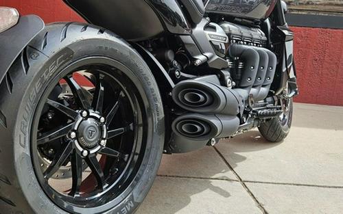 2026 Triumph Rocket 3 Storm R Sapphire BlackGranite