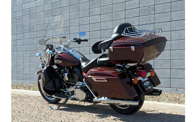 2018 Road King® - Color Option - Harley-Davidson®