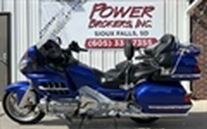 2005 HONDA GOLD WING