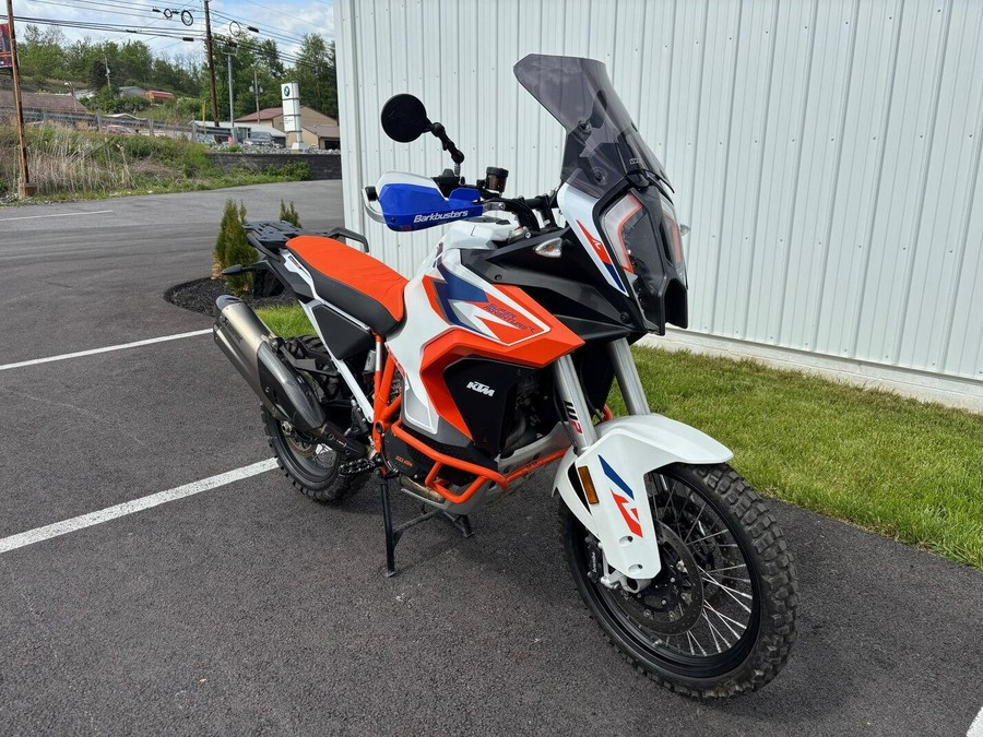 2024 KTM Super Adventure