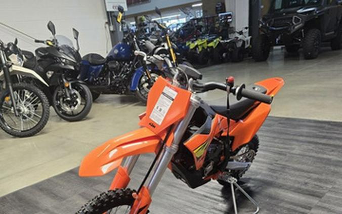 2027 KTM SX E 5