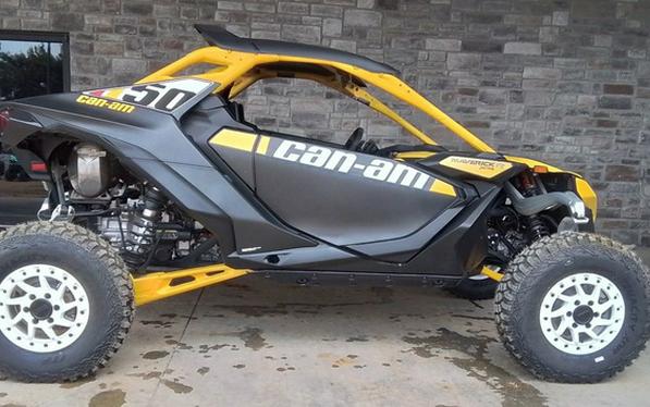 2024 Can-Am Maverick R X RS Carbon Black & Neo Yellow