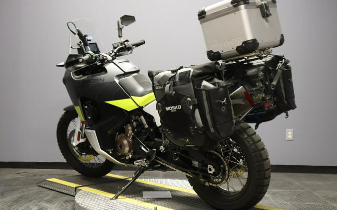 2023 Husqvarna Norden 901