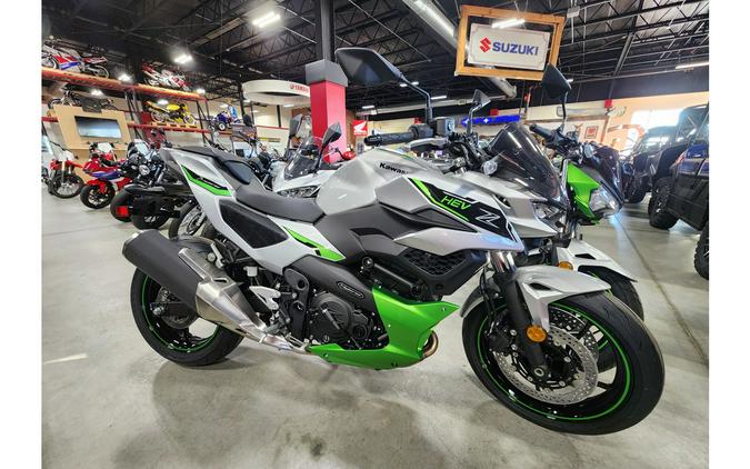 2024 Kawasaki Z7 HYBRID ABS