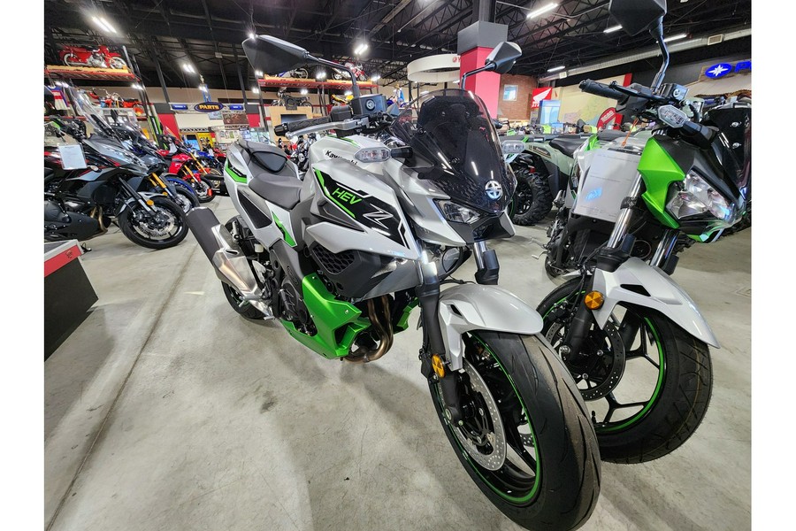 2024 Kawasaki Z7 HYBRID ABS