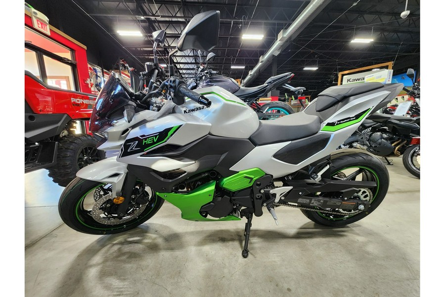 2024 Kawasaki Z7 HYBRID ABS