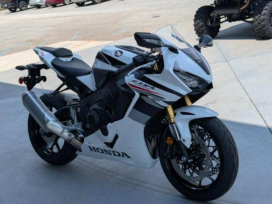 2026 Honda® CBR1000RR