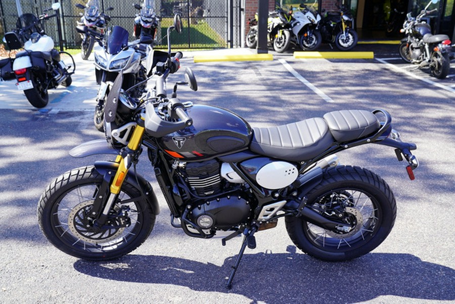 2026 Triumph Scrambler 400 XC