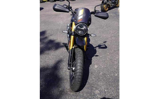2026 Triumph Scrambler 400 XC