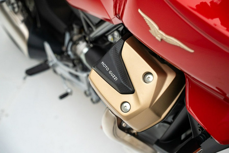 2024 Moto Guzzi V100 Mandello