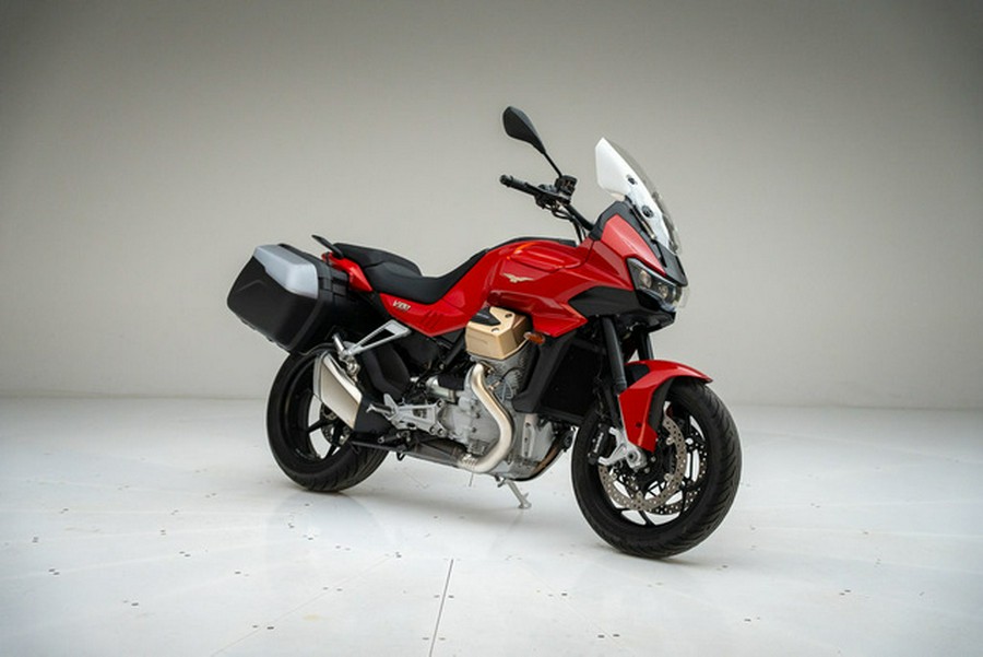 2024 Moto Guzzi V100 Mandello