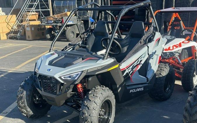 2026 Polaris RZR 200 EFI