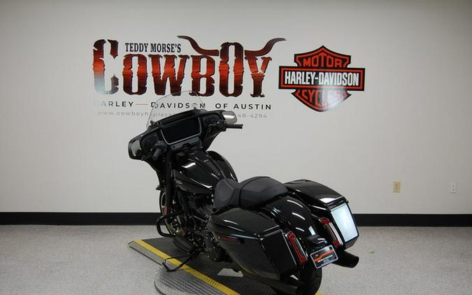 2025 Harley-Davidson FLHX - Street Glide