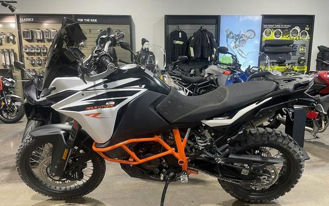 2017 KTM Adventure 1090 R