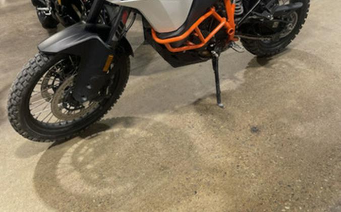 2017 KTM Adventure 1090 R