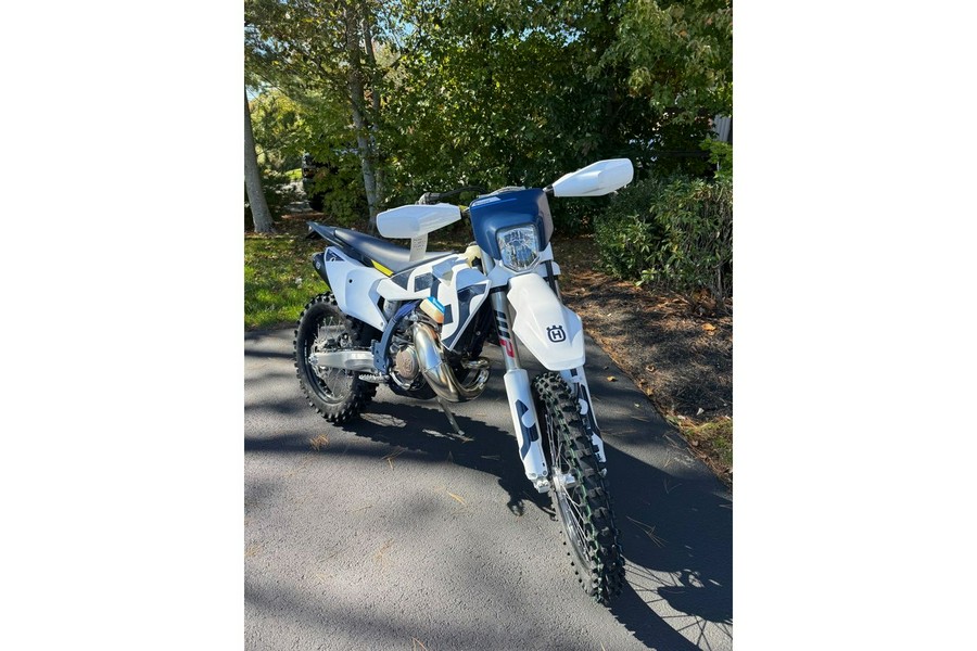 2026 TE 150 - Husqvarna Motorcycles