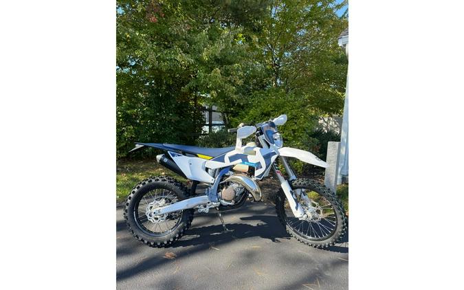 2026 TE 150 - Husqvarna Motorcycles