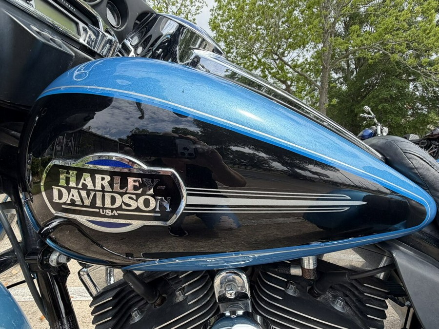 2011 Harley-Davidson® Tri Glide™ Ultra Classic®