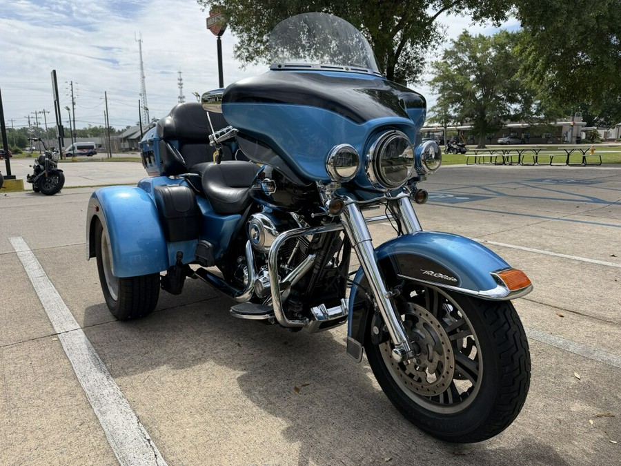 2011 Harley-Davidson® Tri Glide™ Ultra Classic®