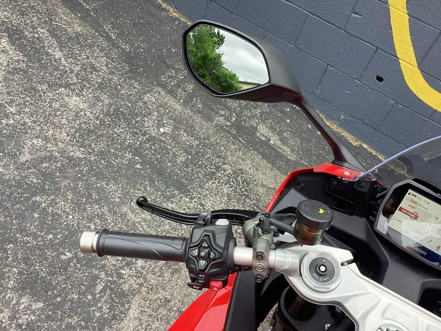 2026 Ducati Panigale V2