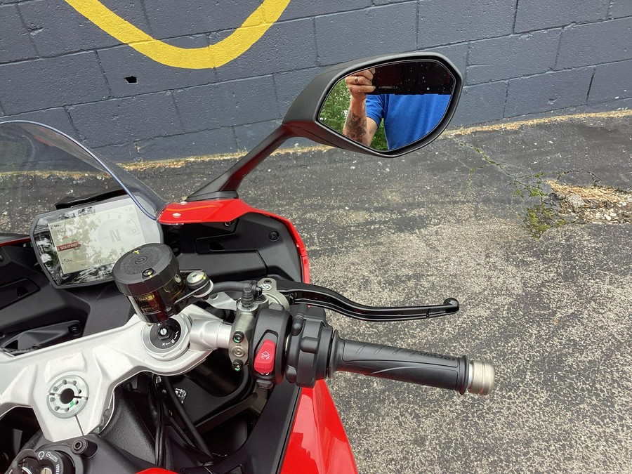 2026 Ducati Panigale V2