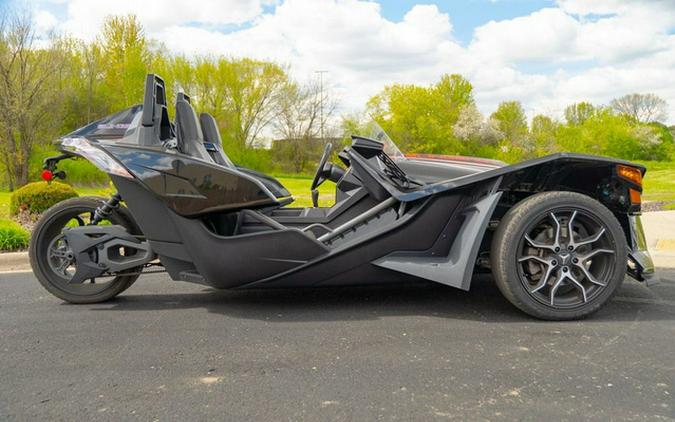 2017 Polaris Slingshot SLINGSHOT SL Sunset Red
