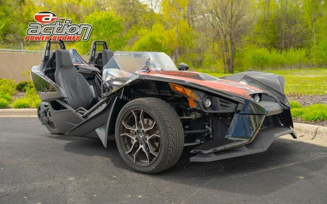 2017 Polaris Slingshot SLINGSHOT SL Sunset Red
