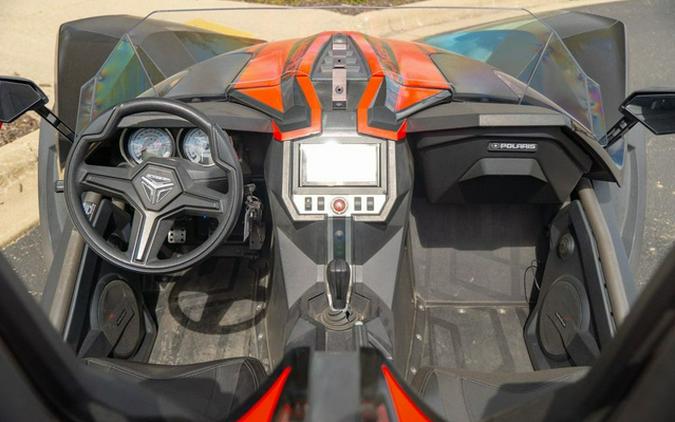 2017 Polaris Slingshot SLINGSHOT SL Sunset Red