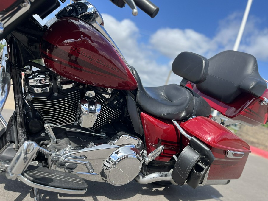 2020 Harley-Davidson® FLHX Street Glide® Stiletto Red 673201