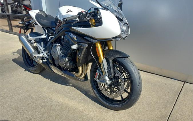 2023 Triumph Speed Triple 1200 RR