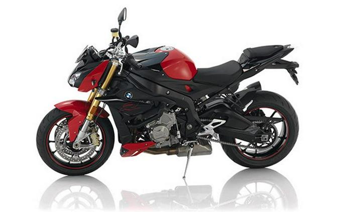 2018 BMW S 1000 R Racing Red / Black Storm Metallic